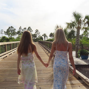 Meet your Posher, Evelyn